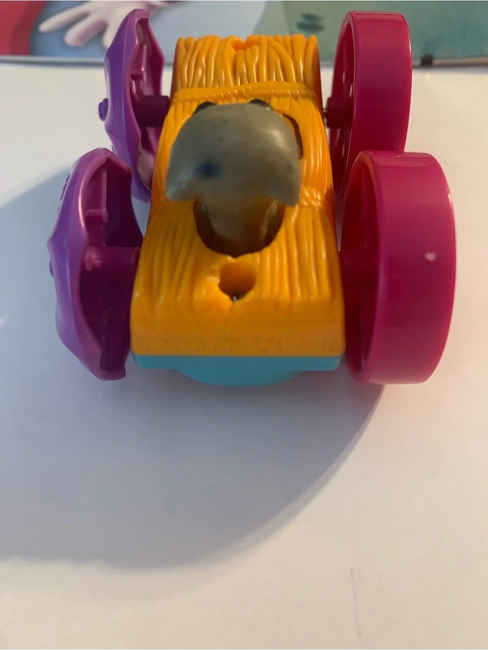 1998 McDonald’s “101 Dalmatians: The Series” Flip Car